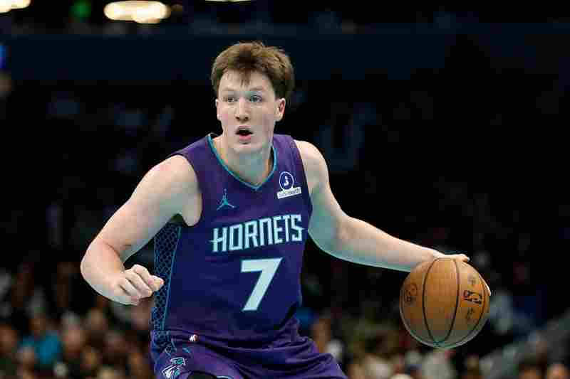 第四節(jié)找到手感有點(diǎn)晚！克尼佩爾13中5拿到14分4板3助 三分10中2